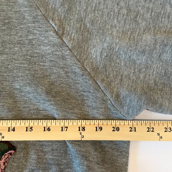 Vintage Fishing Sweatshirt | Bass Fish Embroidery | Outdoors Cabin Pullover M/L - Picture 3 of 7